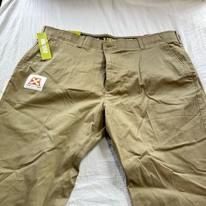 Lee extreme comfort performance series khakis. 42 x 30.